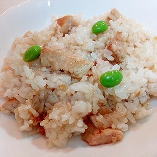 創味シャンタンで　枝豆入りチキンライス